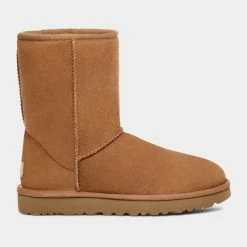 Promo 👏 UGG 👩 Women's Classic Short II ⌛